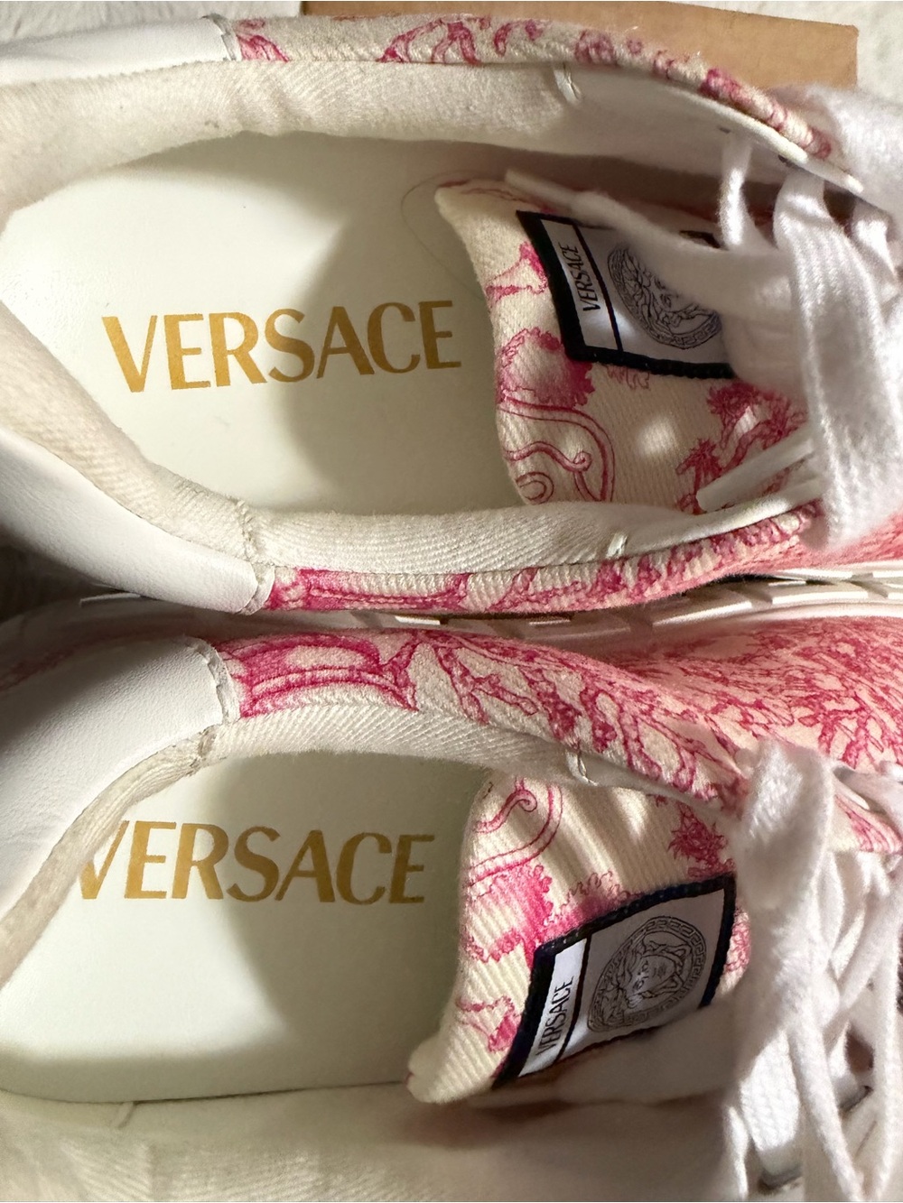 Versace Women’s Cream Canvas Sneakers with Pink Toile Print
Like New - Picture 9 of 11